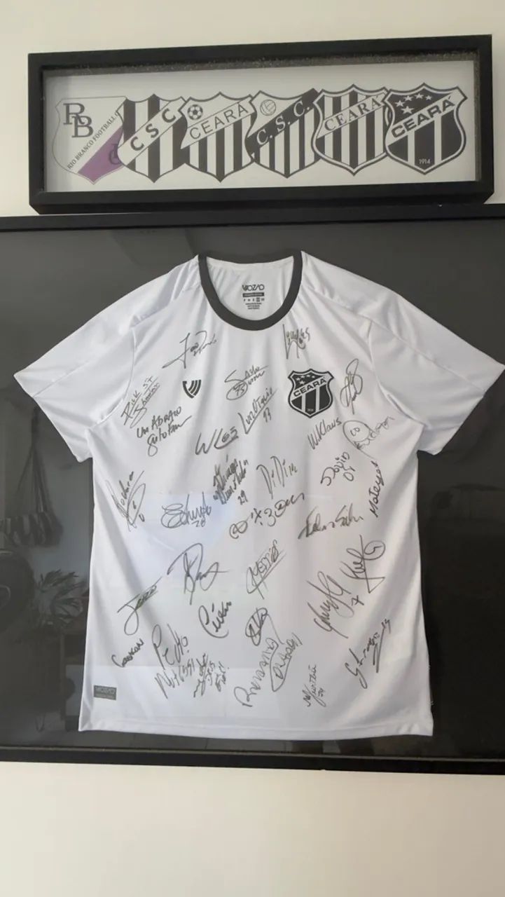 Quadro com camisa autografada - Foto 2