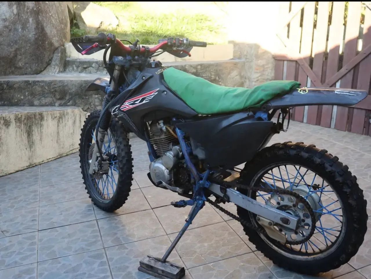 NX200 modificada para trilhas - Foto 5