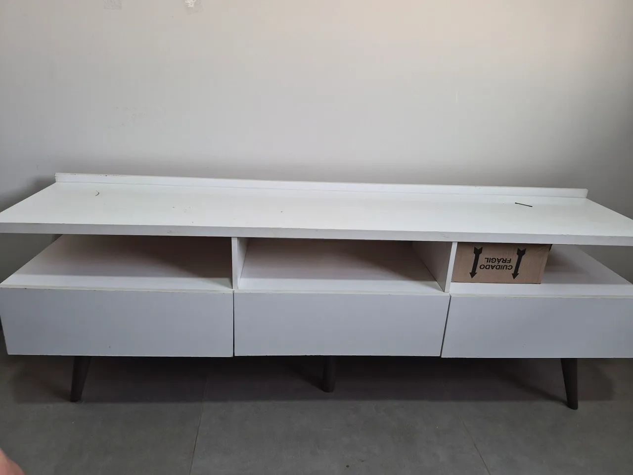 Rack para a sala branco