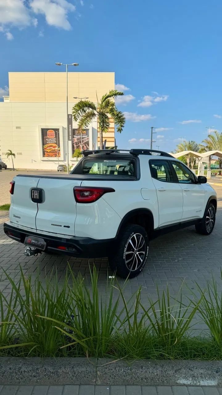 Fiat Toro Opening ED. Plus 1.8 16V Flex Aut. 2017