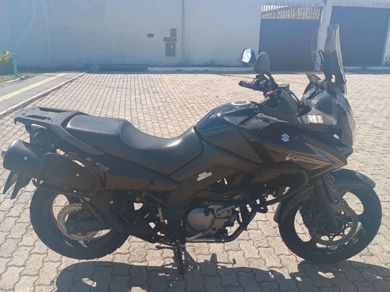 SUZUKI DL 650 V-STROM 2010 - Foto 4