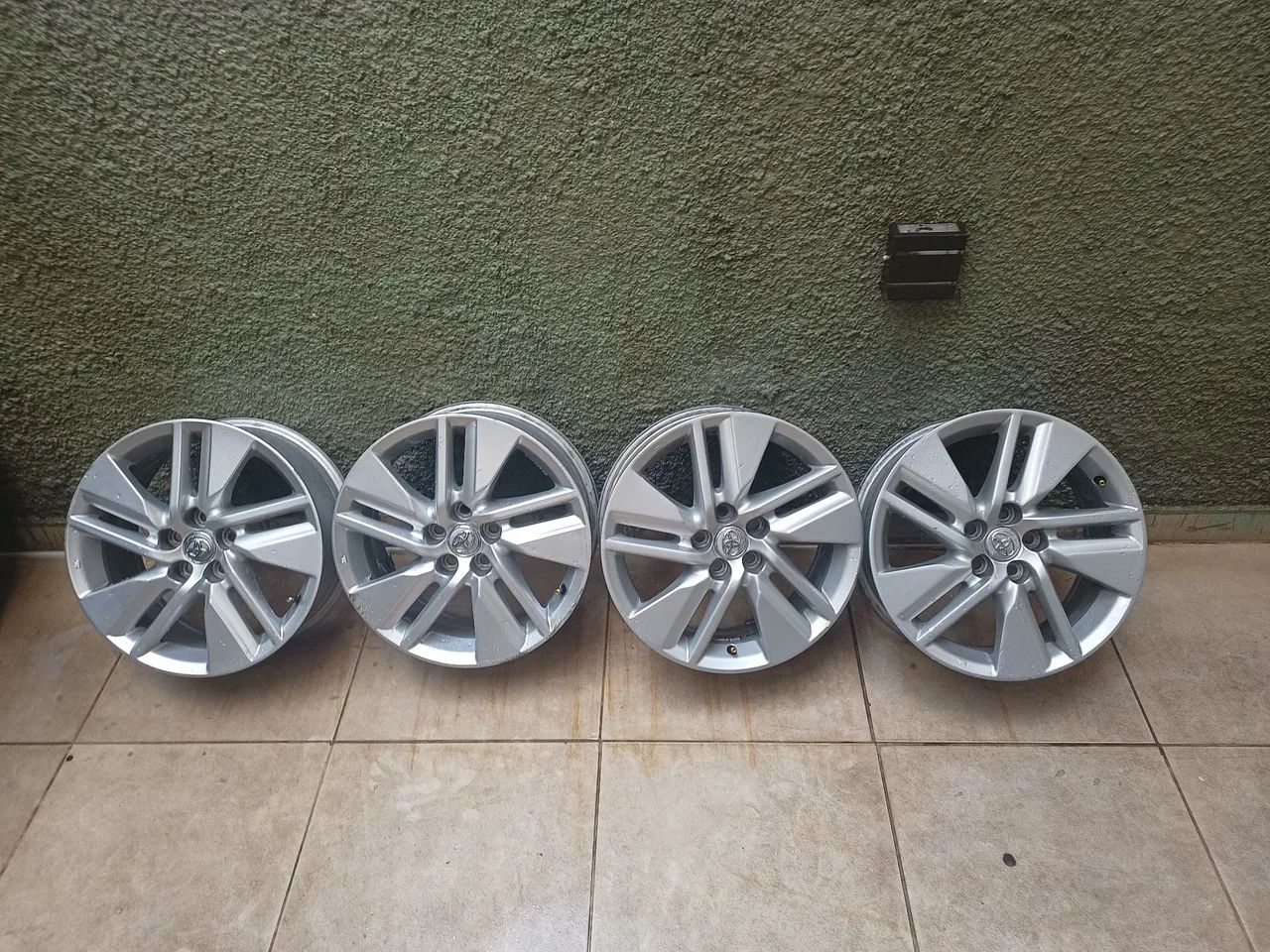 Rodas 16 Corolla 