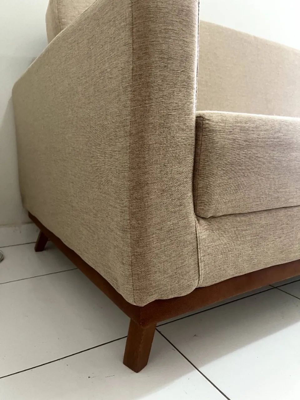 Sofá-cama retrátil / reclinável bege - 5 meses de uso - 2,05m - Foto 4