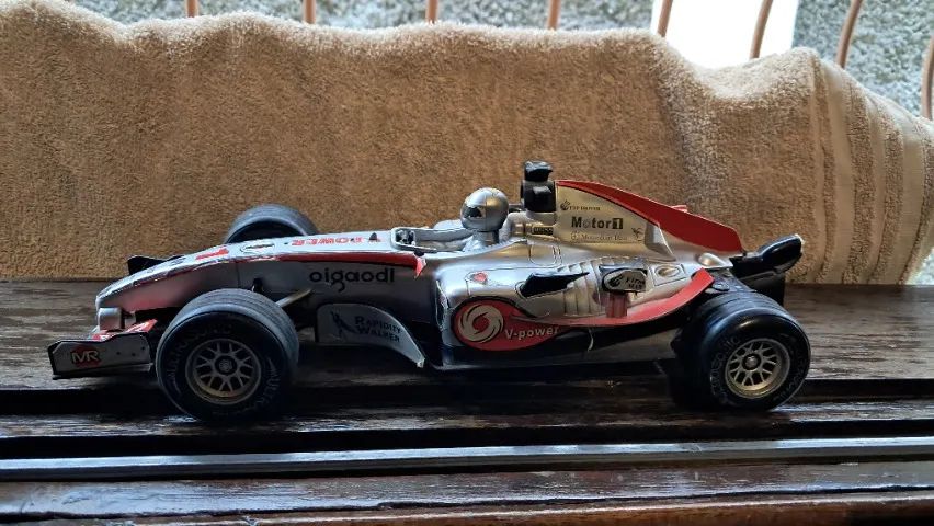 Carrinho de formula 1 - Foto 4