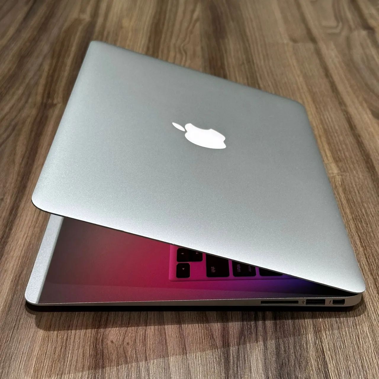 MacBook本体 MacBook Air early 2014 MacBook Air (13 polegadas, início de 2014) - Especificações