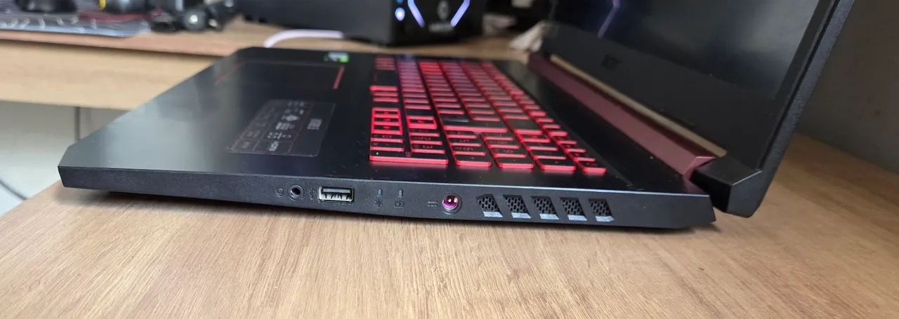 Acer AN517 i5-9300H 8gb Ram SSD 500gb - Foto 4