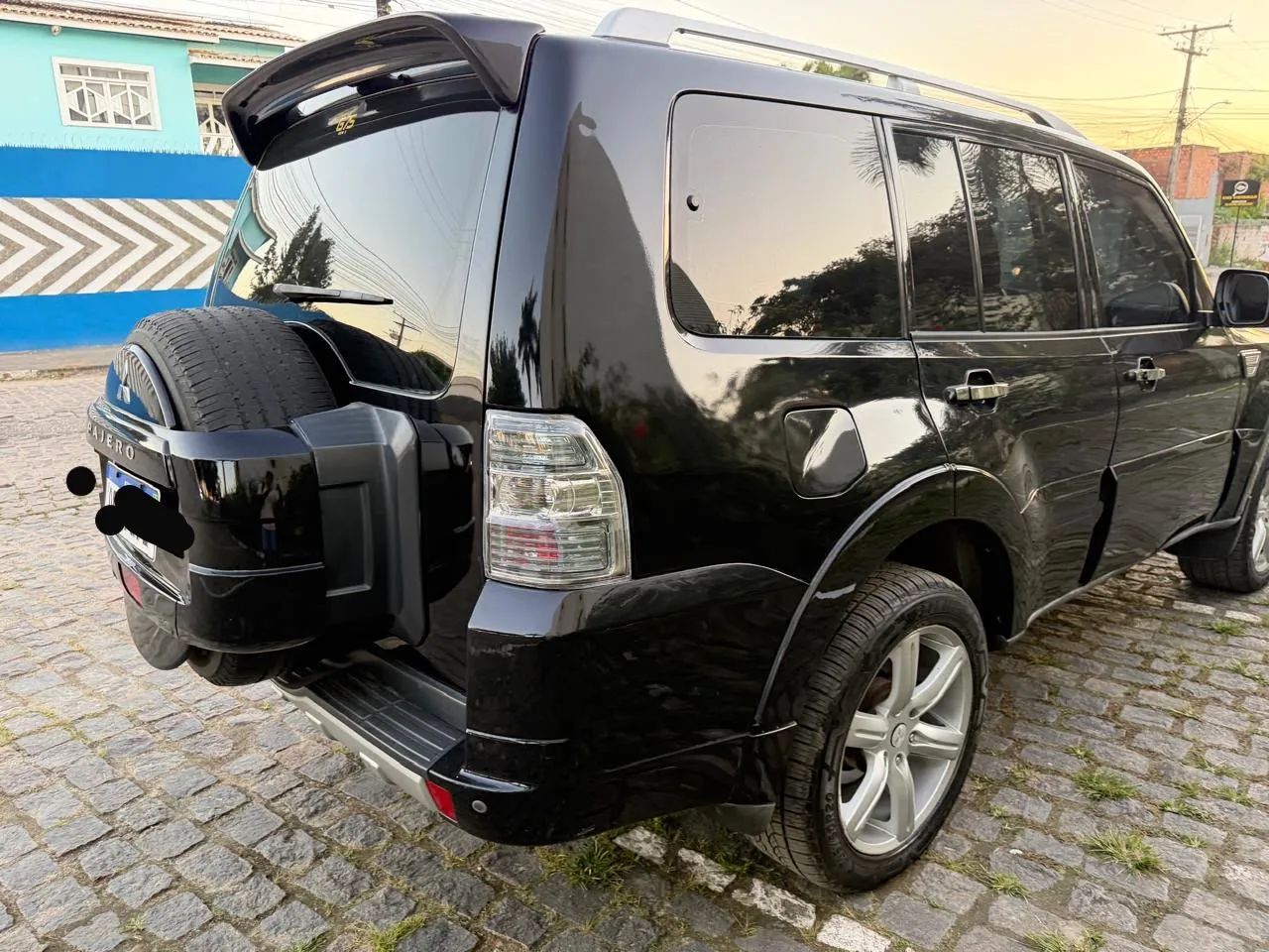 Mitsubishi Pajero 2011