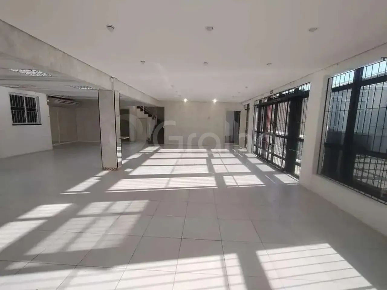 Prédio comercial com 542m2 no bairro Estreito - Foto 2