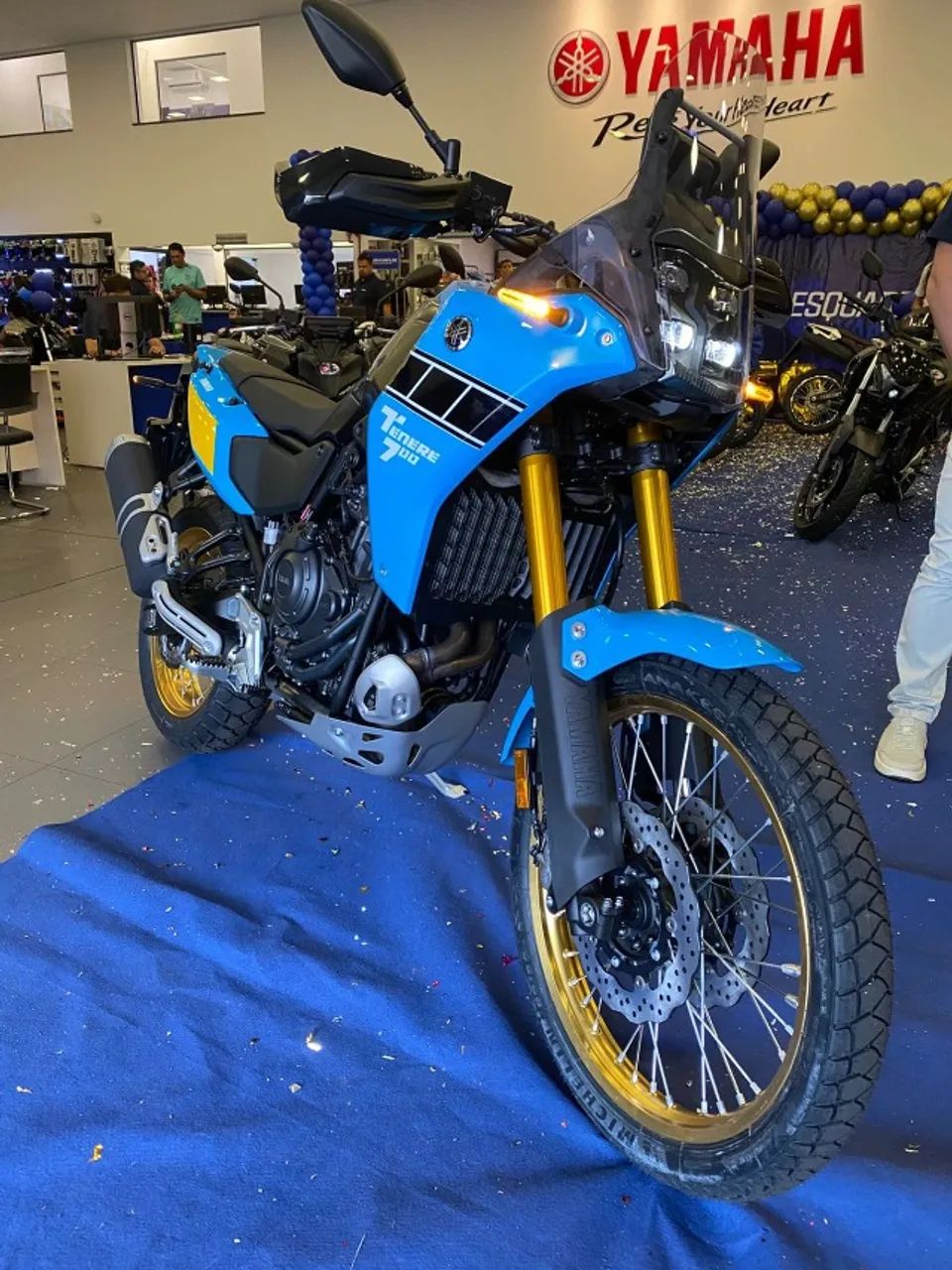 TÉNÉRÉ 700