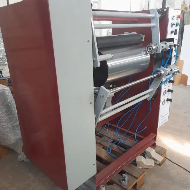Rebobinadeira de Filme Stretch Mod GRF-520 