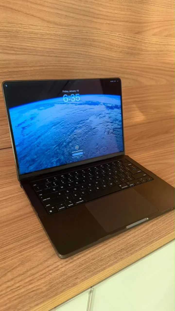 MacBook Pro Apple m4 16GB RAM, 512GB e 14? - Foto 2