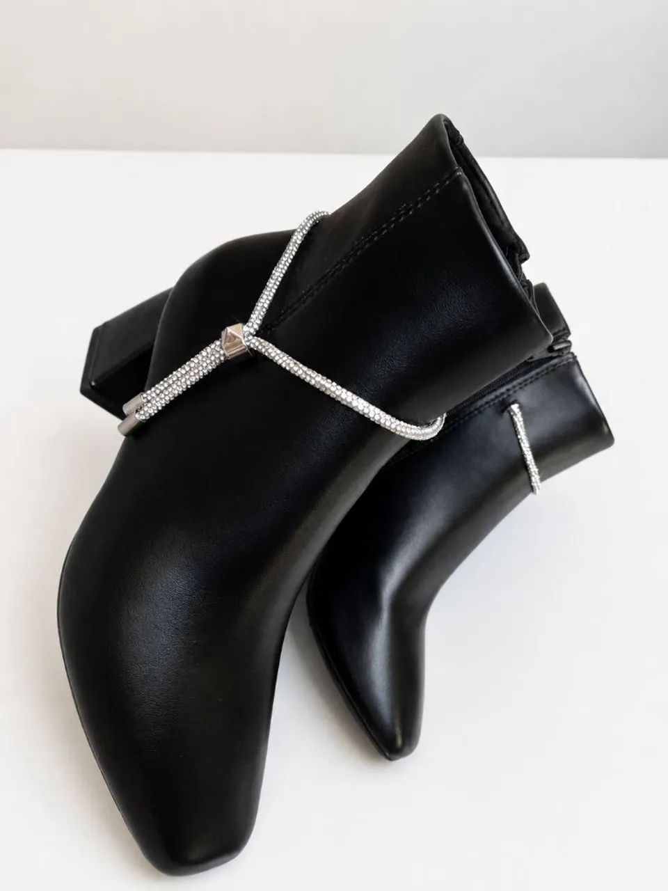 Botas  - Foto 2
