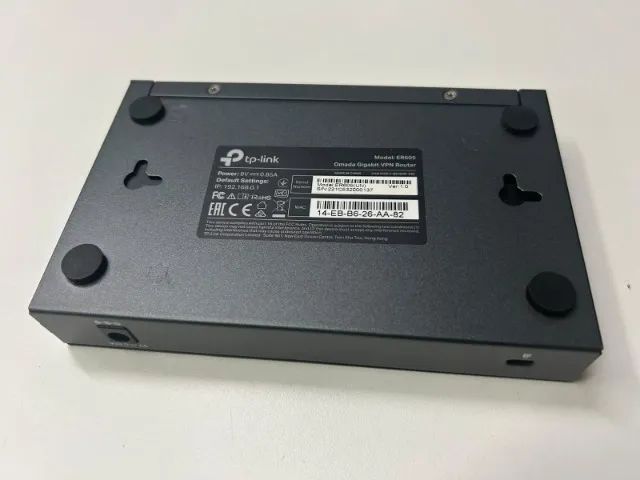 Roteador TP-Link Omada ER605 - Foto 2