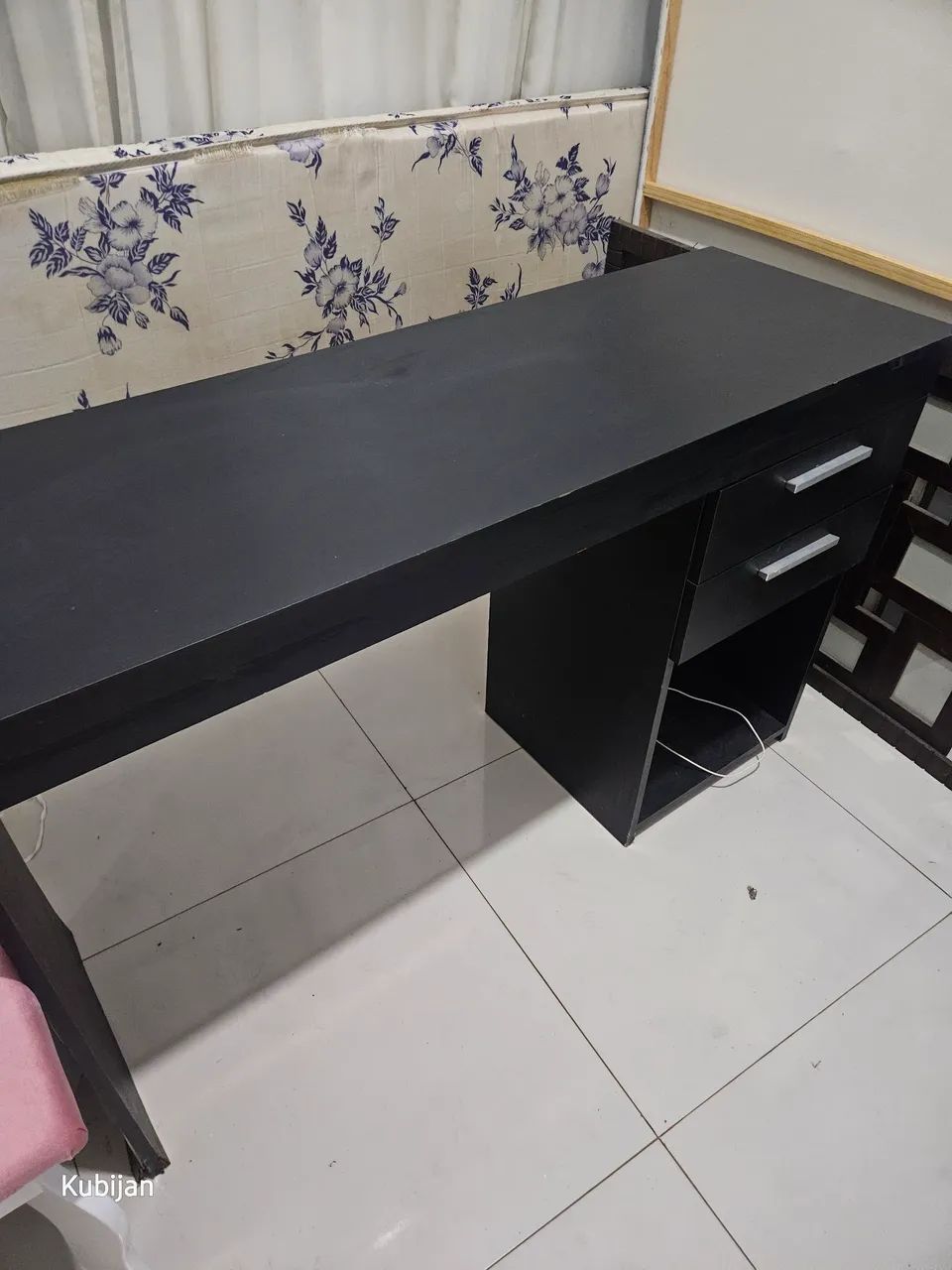 MESINHA DE ESCRITÓRIO 