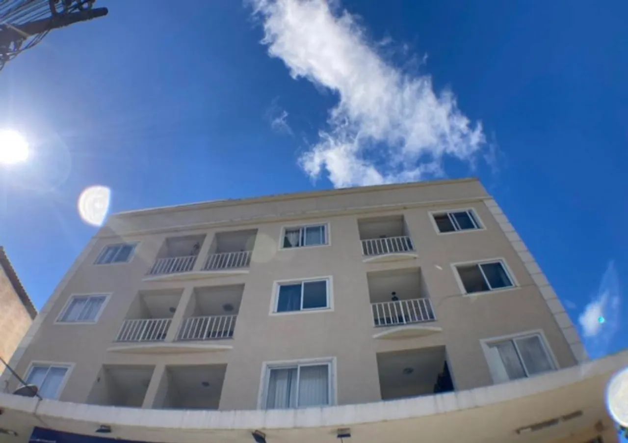 Excelente Apartamento Alto