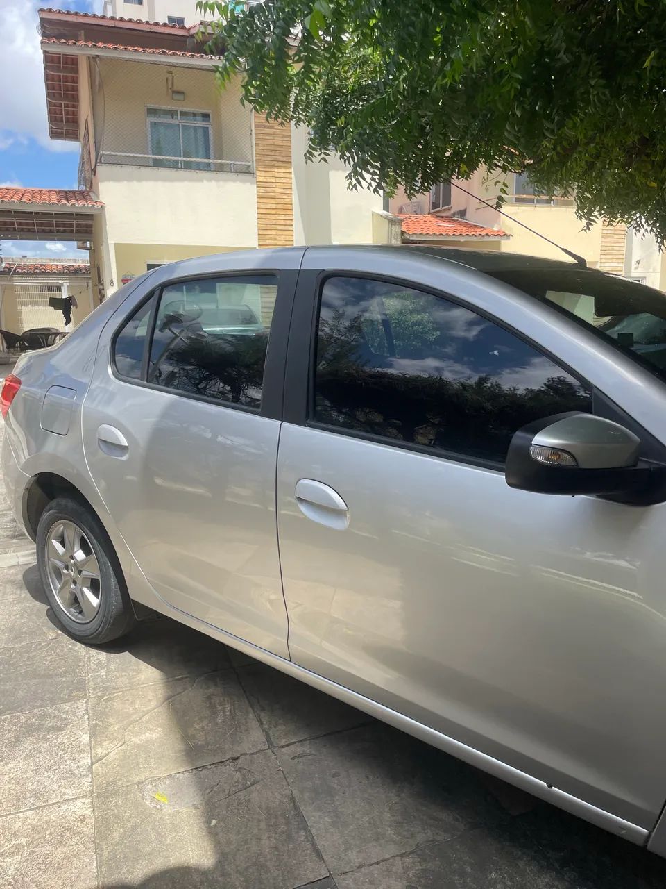Renault Logan Expression Flex 1.6 16V 4P 2018 - Foto 3