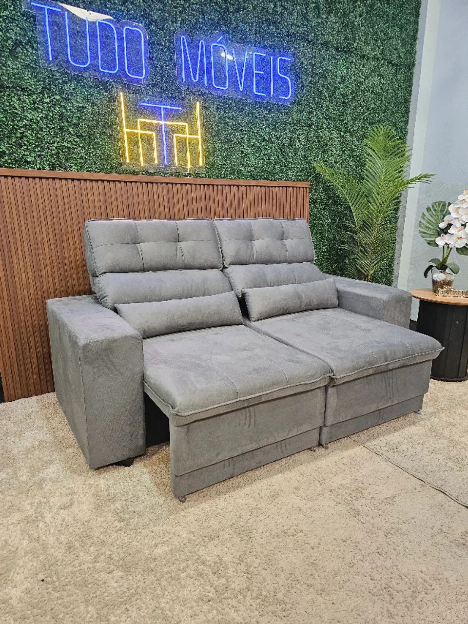 SOFA DOM RETRATIL E RECLINAVEL 