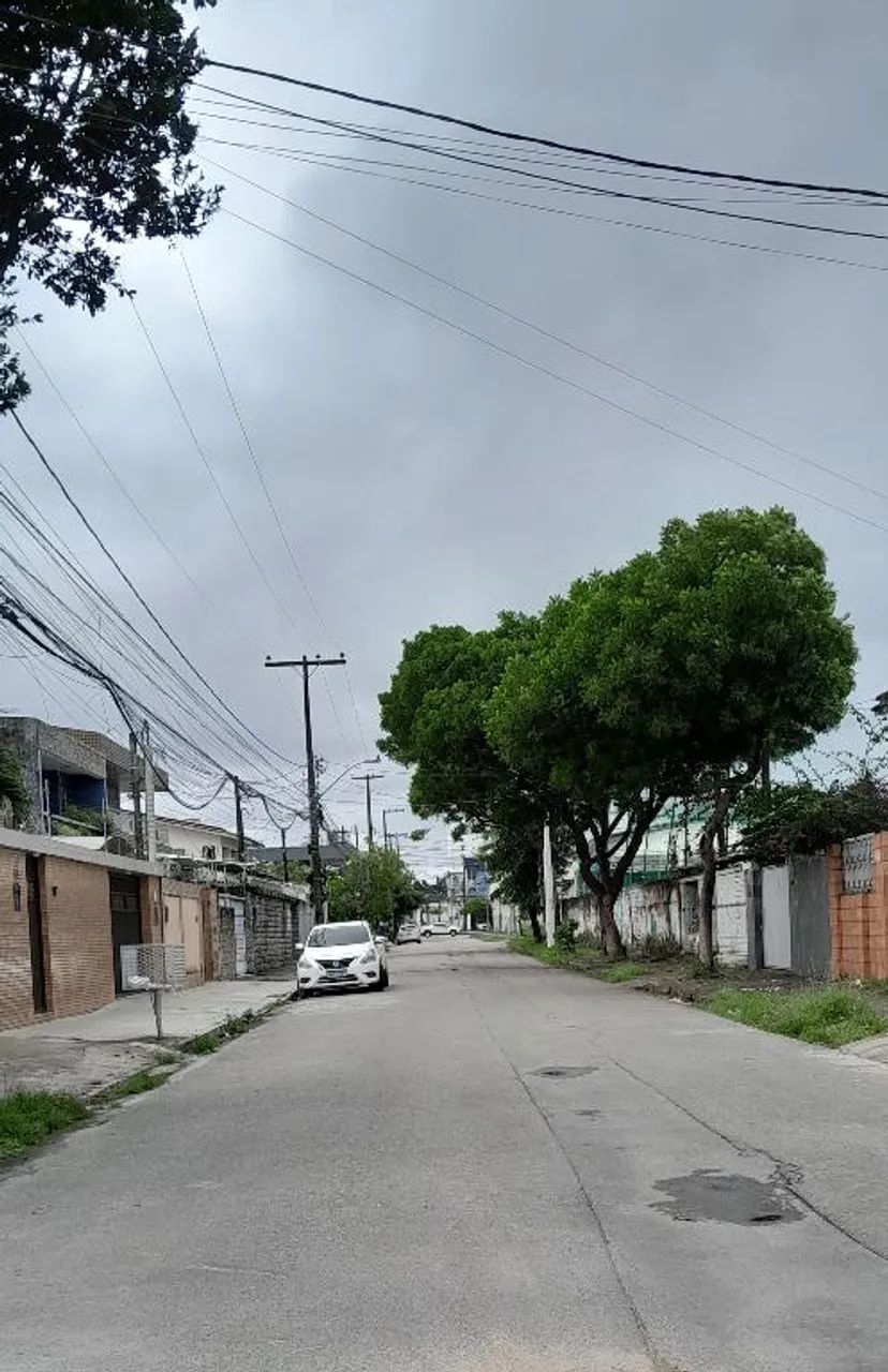CASA TÉRREA NO CORDEIRO