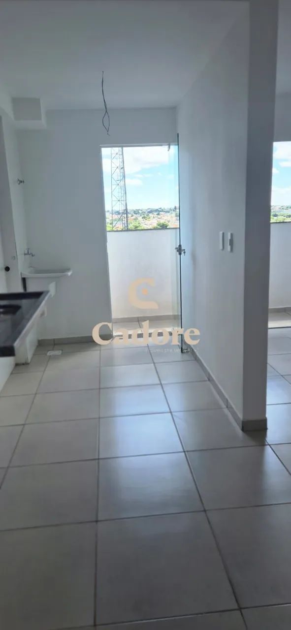 Apartamento à venda no Laranjeiras com 2/4 sendo 01 suíte e elevador - Foto 3