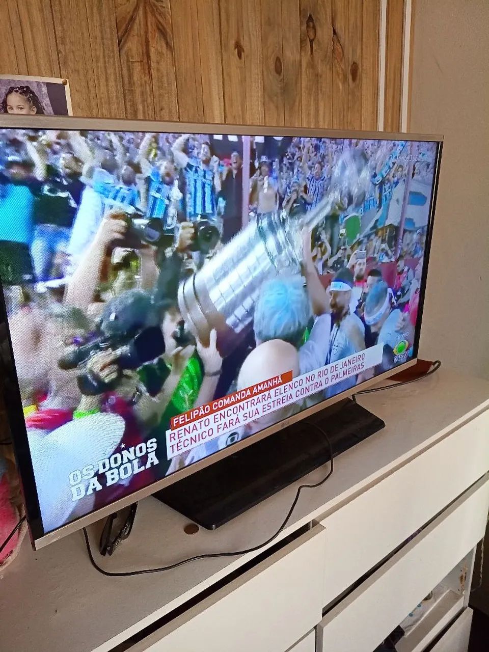 Vendo TV 40 polegadas SMART  - Foto 3