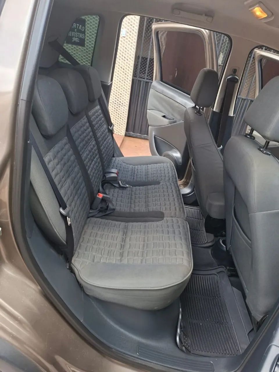 Fiat Idea Adv./ Adv.lock.dualogic 1.8 Flex 5P 2013 - Foto 4