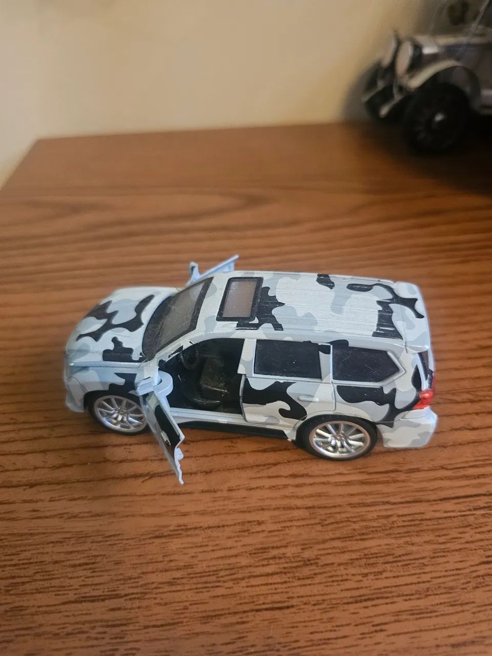 Carrinho de metal  - Foto 4