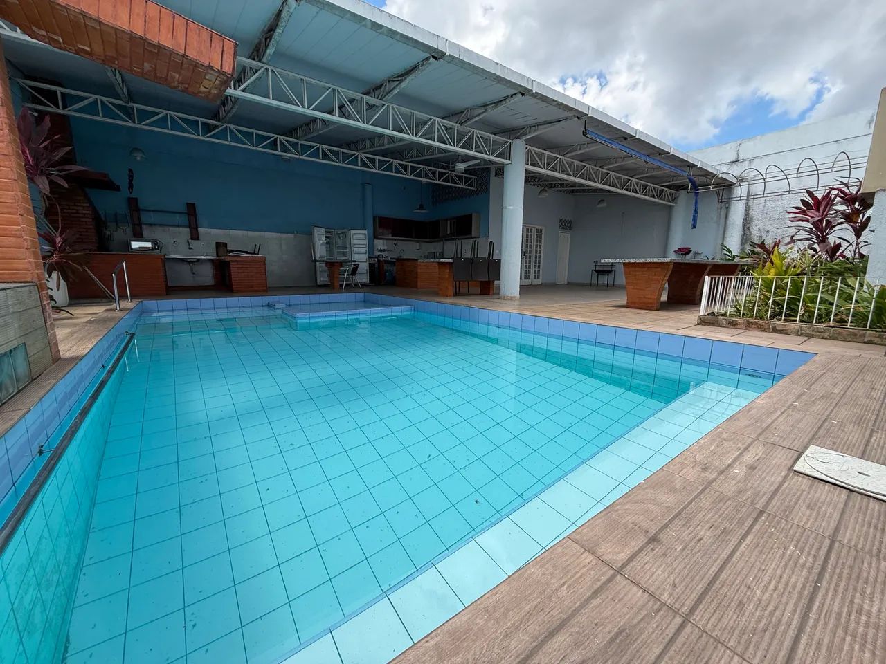 Via Veneto condomínio casa com piscina