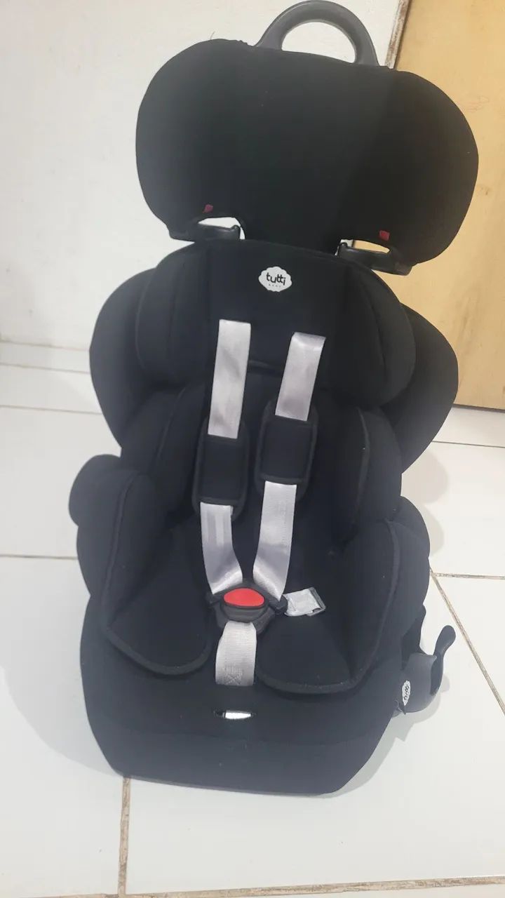 Cadeirinha para carro/ Tutti Baby