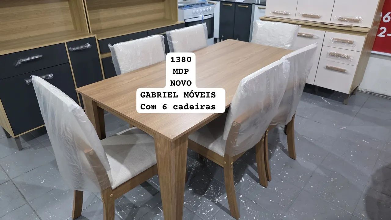 MESA MDP COM 6 CADEIRAS NOVA