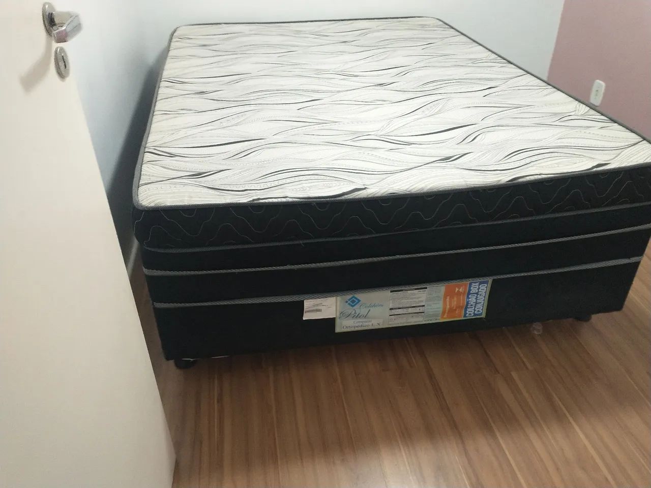 Cama box + colchão ( Semi-novo) - Foto 2