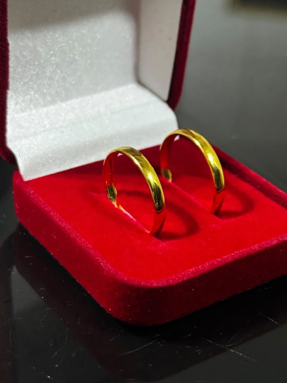 ? *VENDO PAR DE ALIANÇAS BANHADAS A OURO 18K!?* - Foto 3