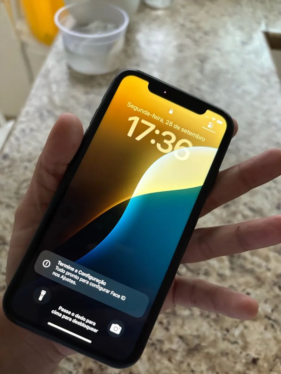 ? iPhone 11 Preto - Bem Conservado - Bateria 73% - Foto 2