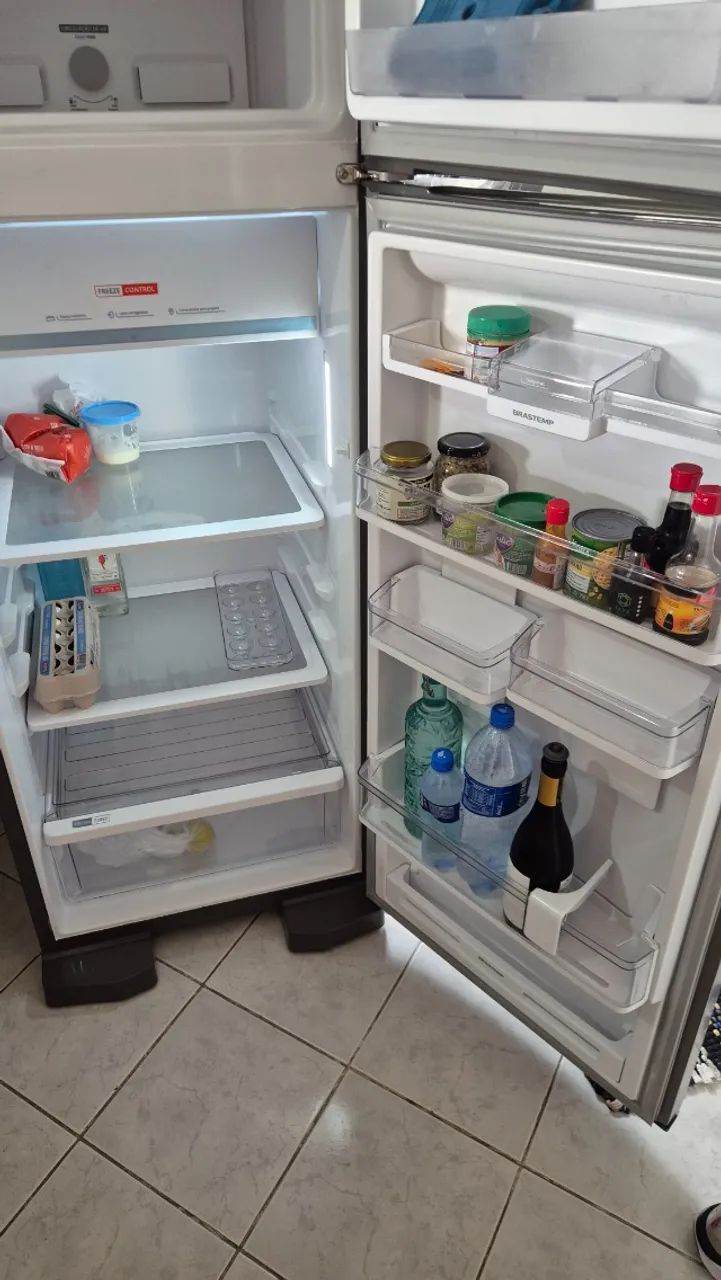 Geladeira Brastemp Frost Free Duplex 400 Litros Inox - BRM54JKANA - 1 ano de uso - Foto 5