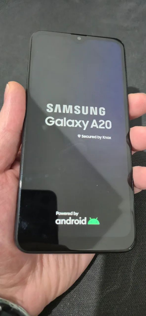 Samsung Galaxy A20 - Ótimo Estado
