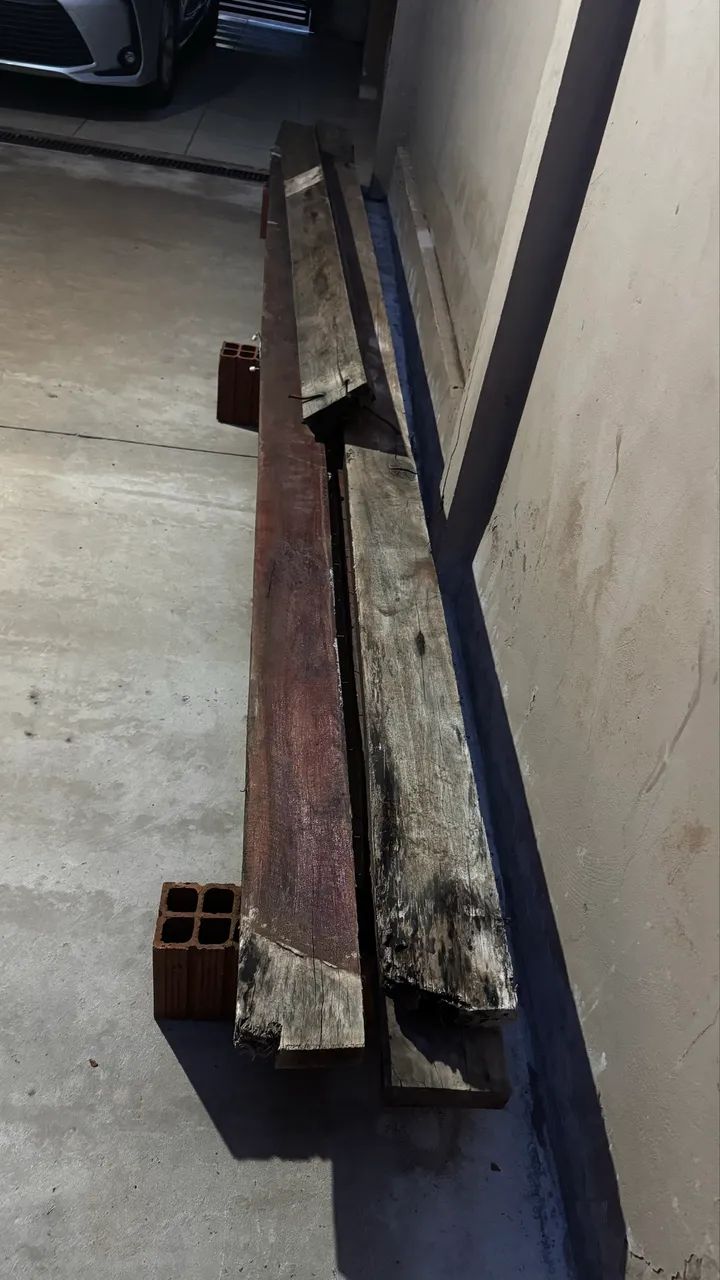 Peroba Beam