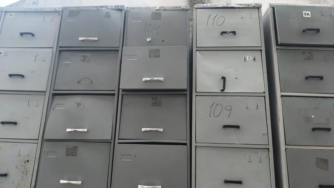 Arquivo de aço - Foto 2