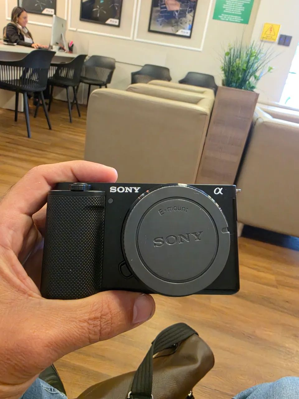 CAMERA SONY ZV-E10 - Foto 3