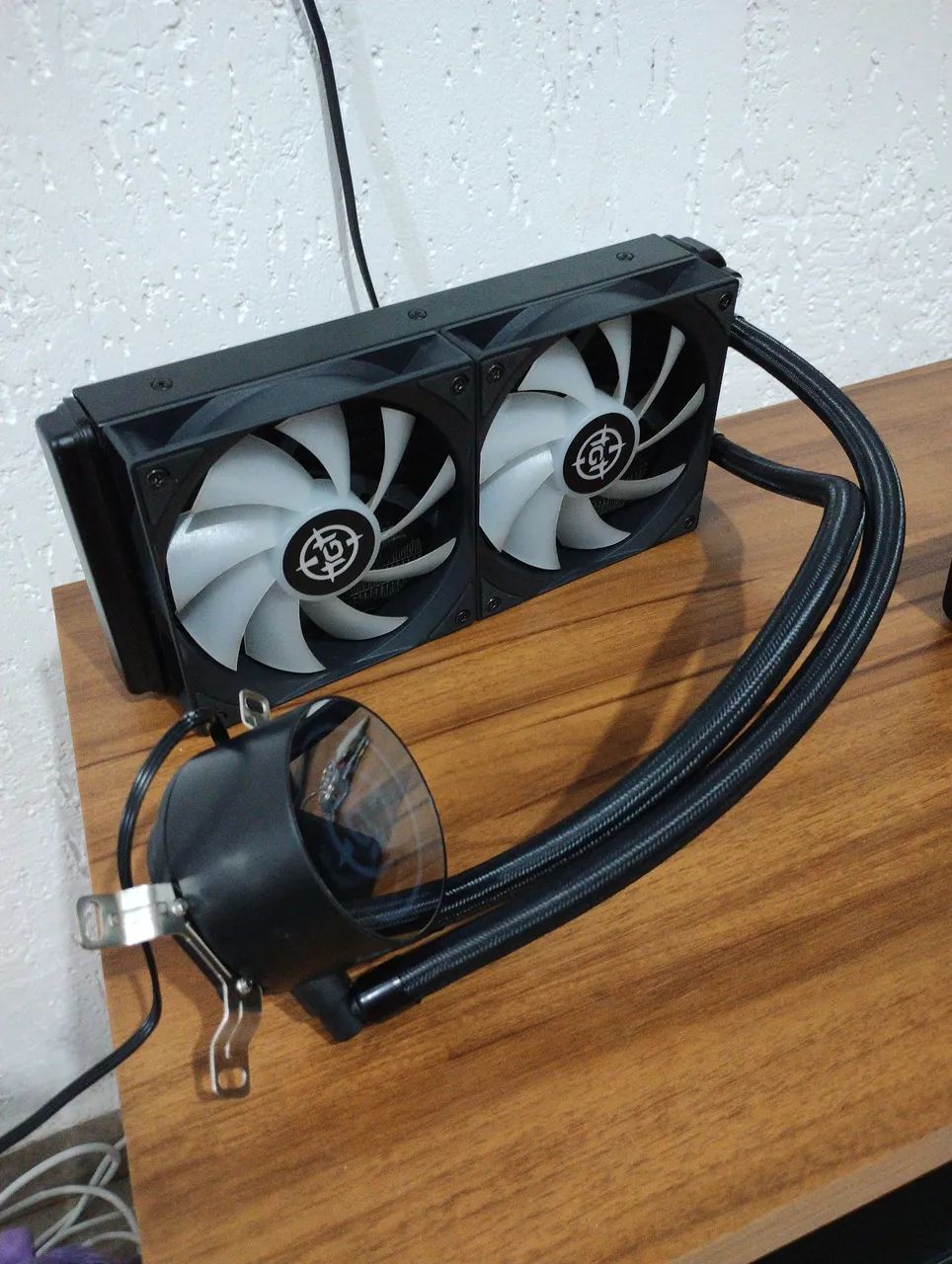 Processador AMD Ryzen 5 + Water cooler 240mm  - Foto 2