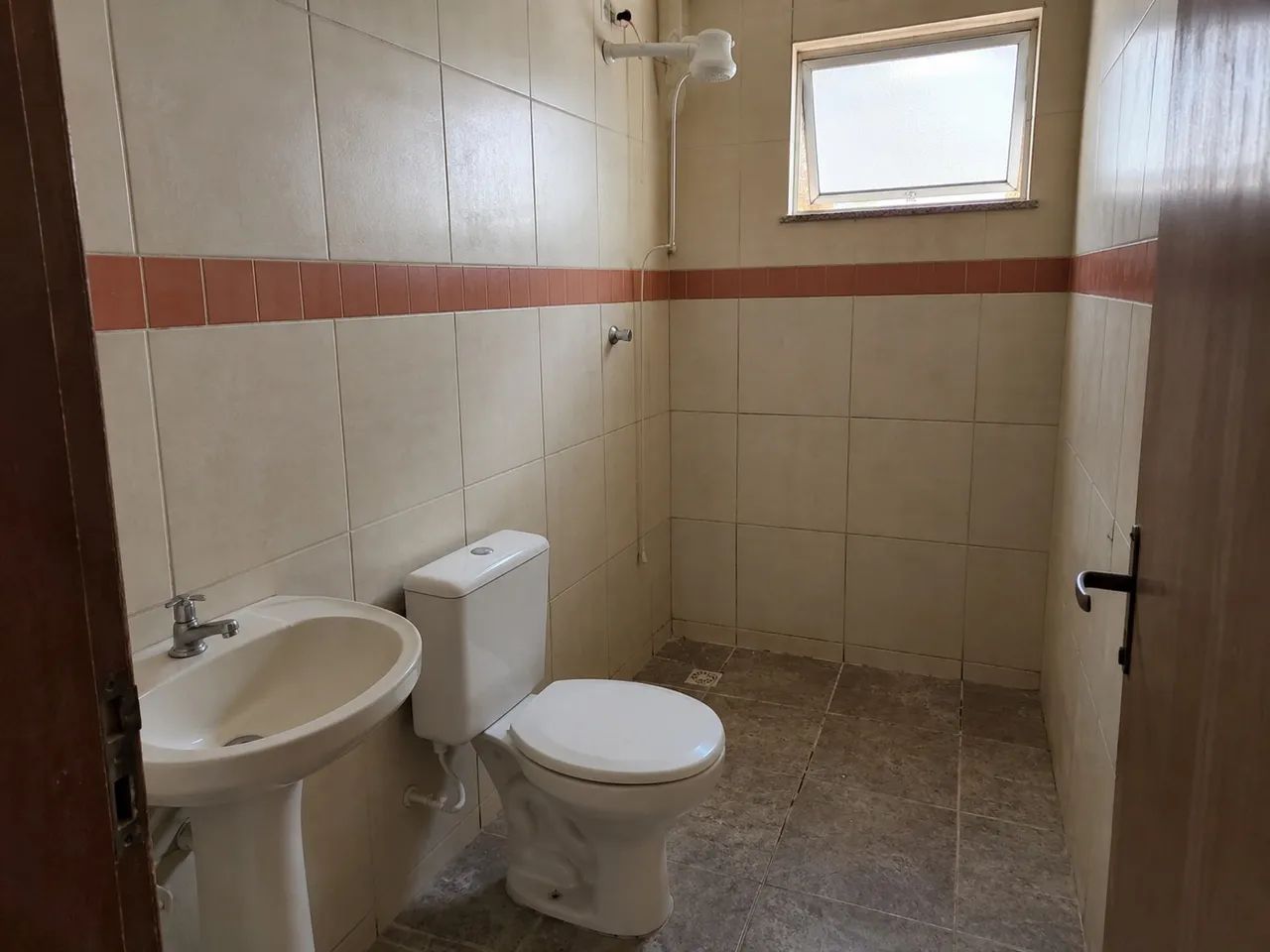 CASA A VENDA NO ACARACUZINHO, COM 2 QUARTOS - Foto 2