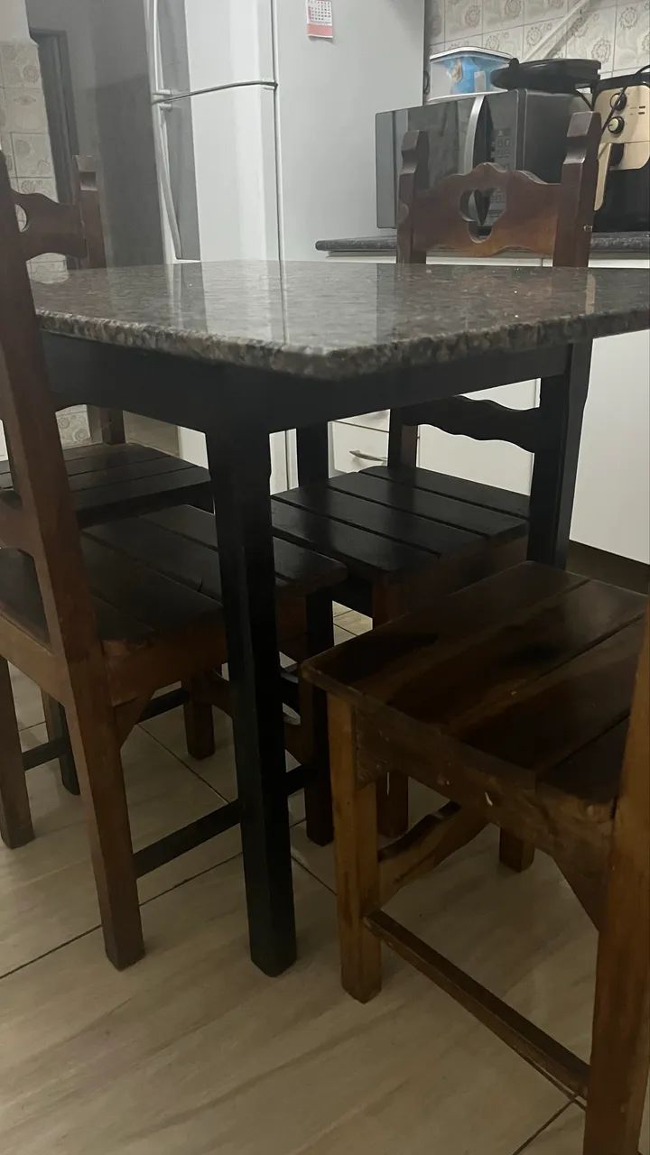 Mesa de Madeira com Tampo de Granito (Venda Separada) - Foto 3