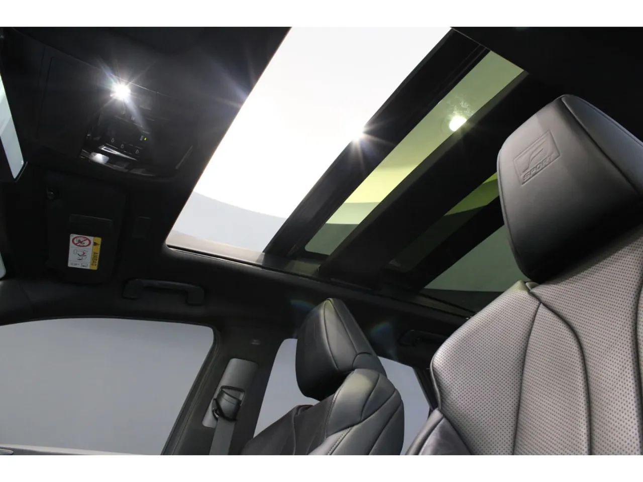 Lexus NX-350h F-sport 2.5 16V Aut. (hybrid), foto 8 de 14