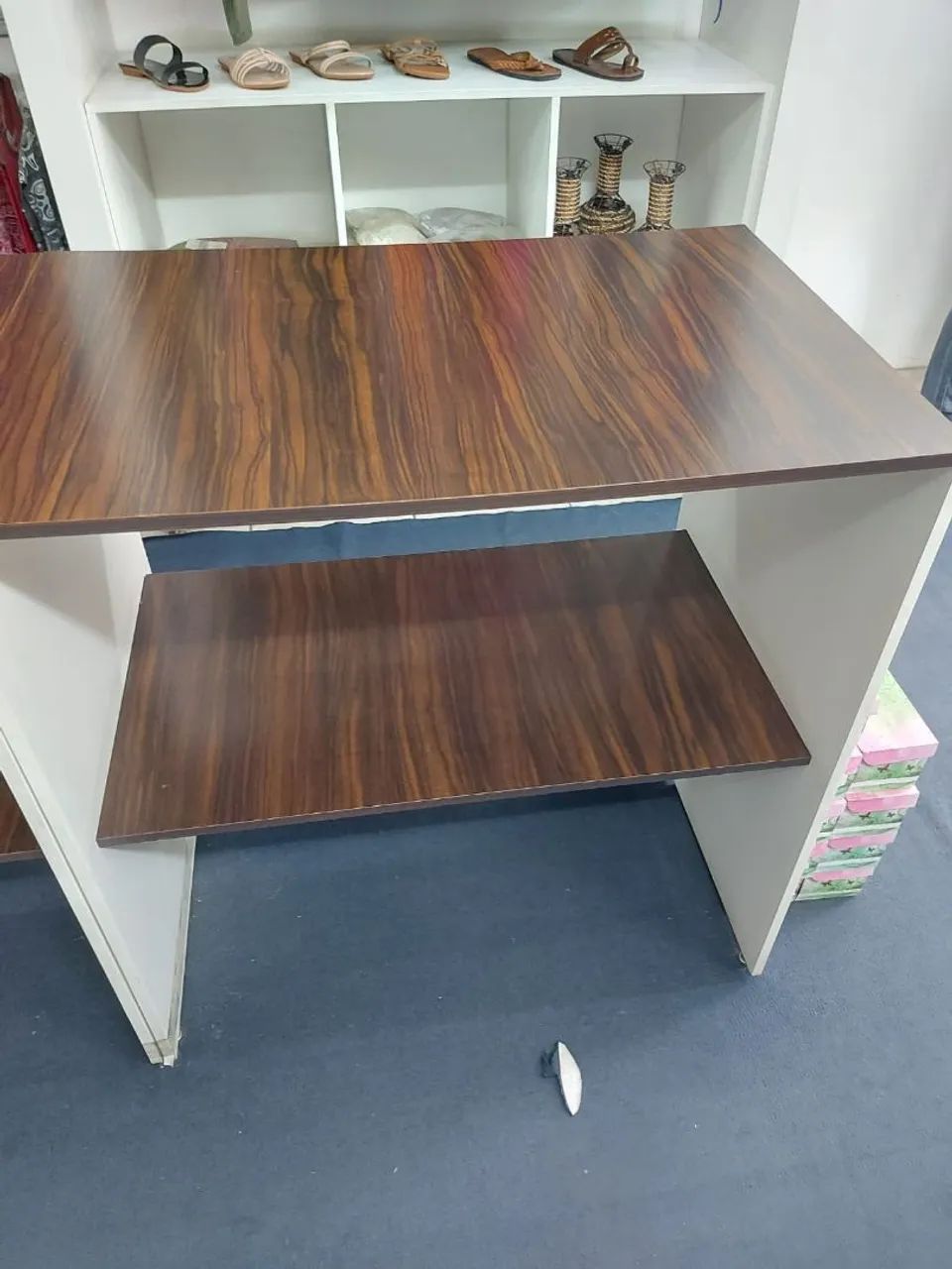 Vendo móveis de loja roupa  - Foto 2
