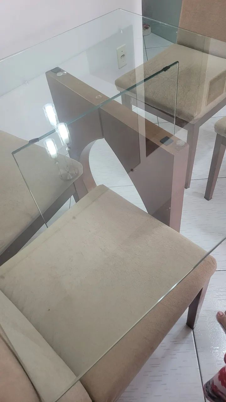 Mesa de vidro semi nova - Foto 5