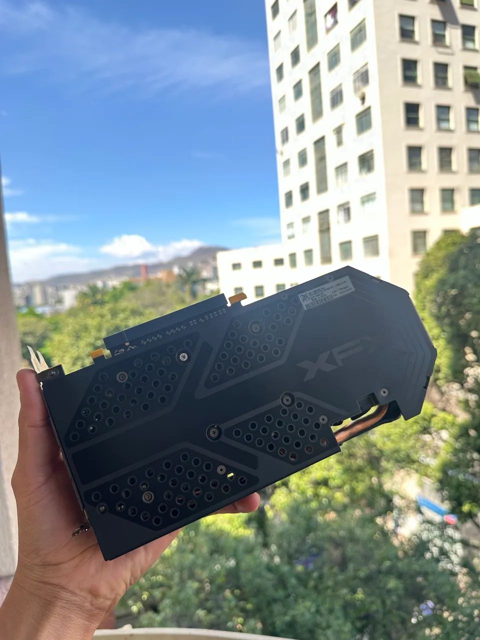 RX 580 XFX 8GB ORIGINAL - Foto 2