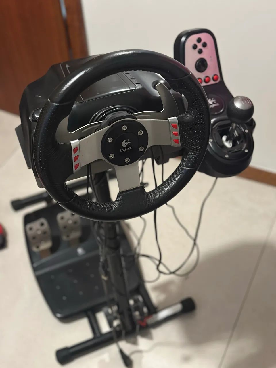 Logitech G27 + Suporte - Peças e Acessórios de Vídeo Game - Ponta