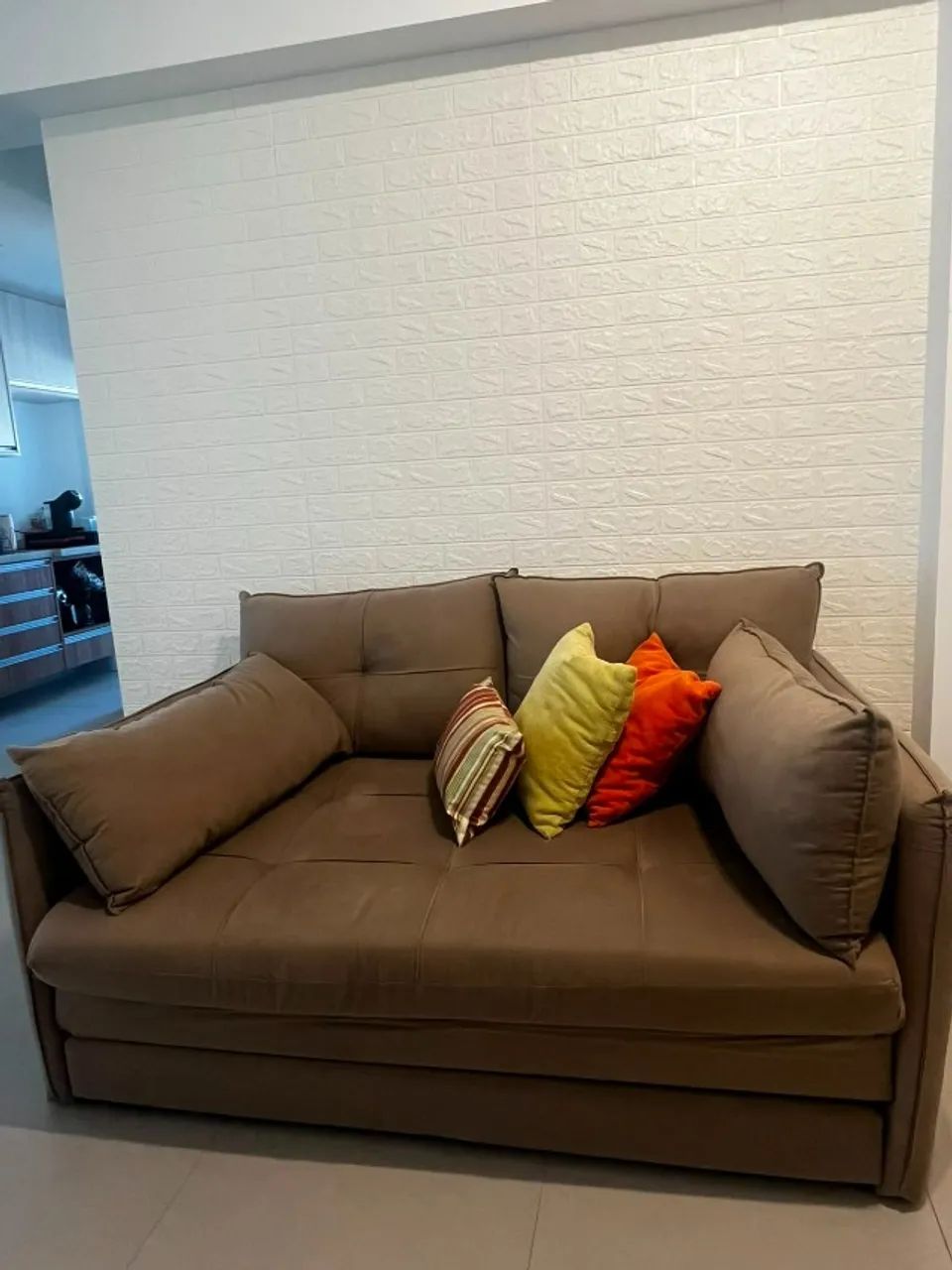  Sofá Cama Chaise Suede Caramelo - Pouco usado - Foto 2