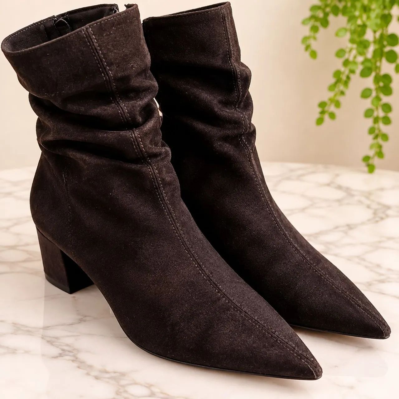 BOTA BEBECÊ SIMONE MENDES  TAMANHO 40 