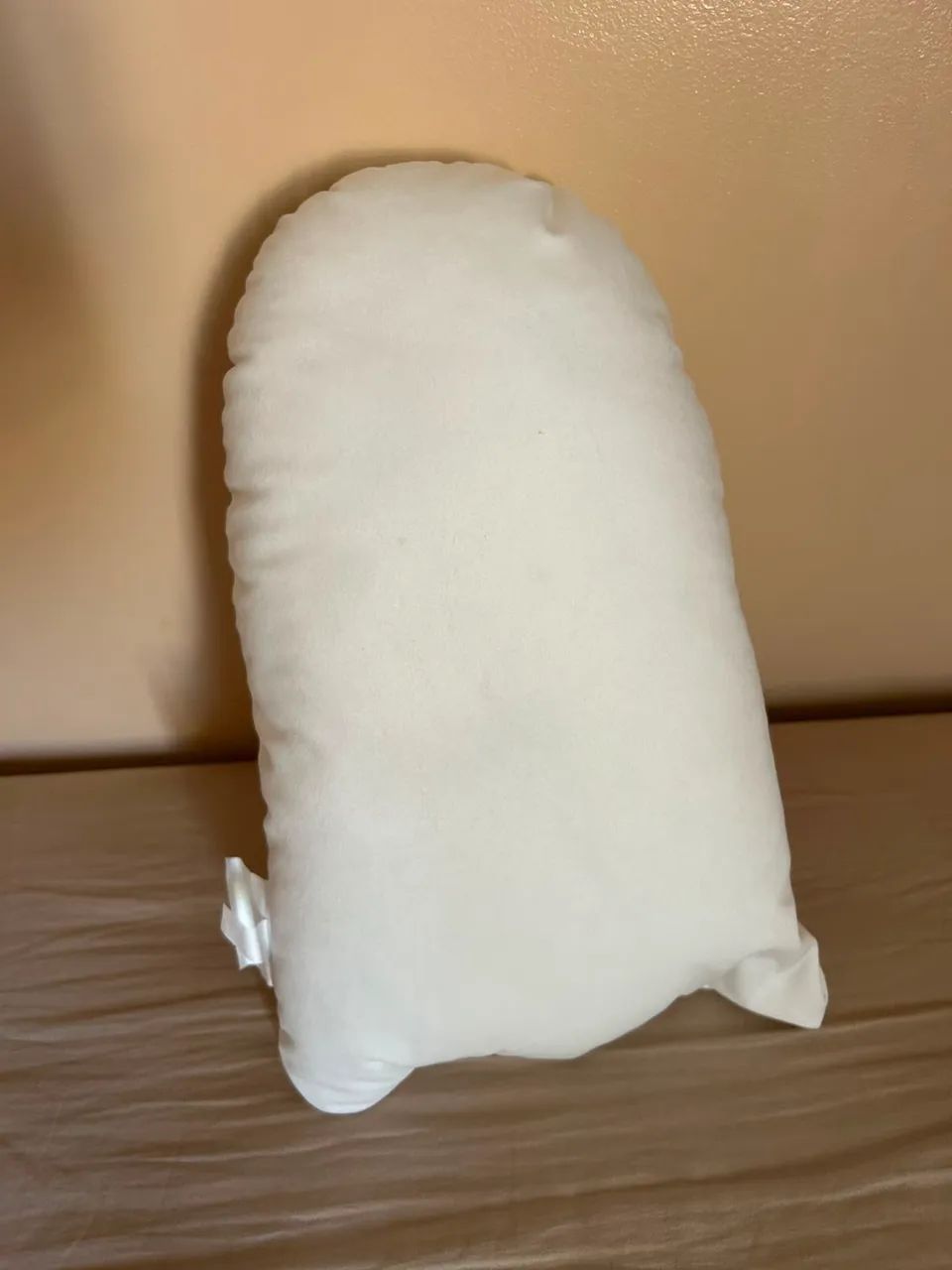 Almofada fantasma com bolsa - Foto 2
