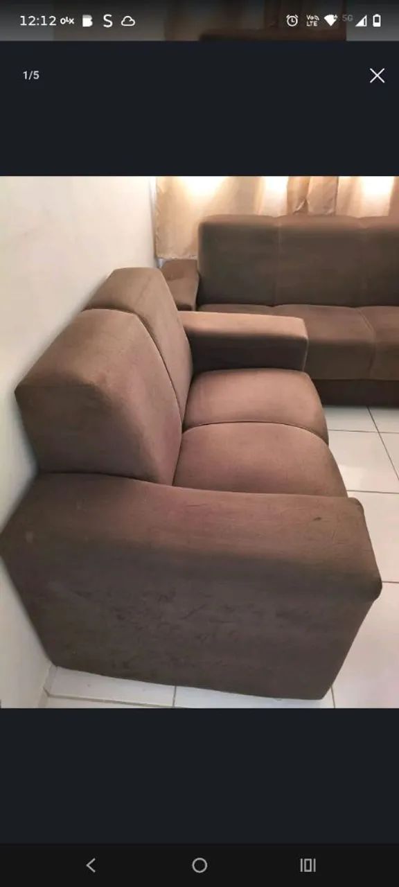 Vende-se sofá com duas poltronas seminovos - Foto 4