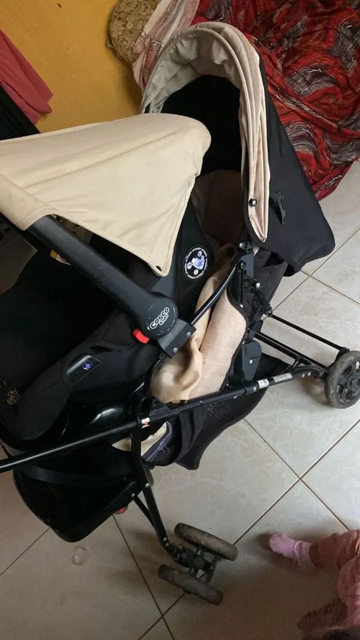 Carrinho de bebê é bebê conforto 